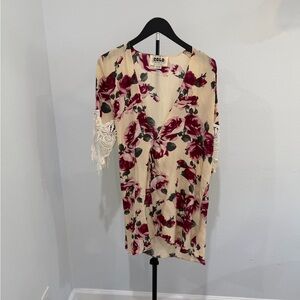 Stone Cold Fox Cream and Burgundy Floral Kimono